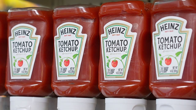 Kraft Heinz's Q1 Earnings Beat Estimates, 2025 View Lowered