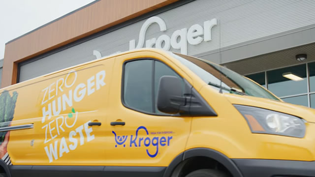 Kroger (KR) Stock Declines While Market Improves: Some Information for Investors