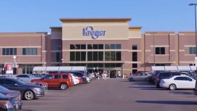 Kroger's Q1 Earnings Beat Estimates, E-commerce Sales Rise 15% Y/Y