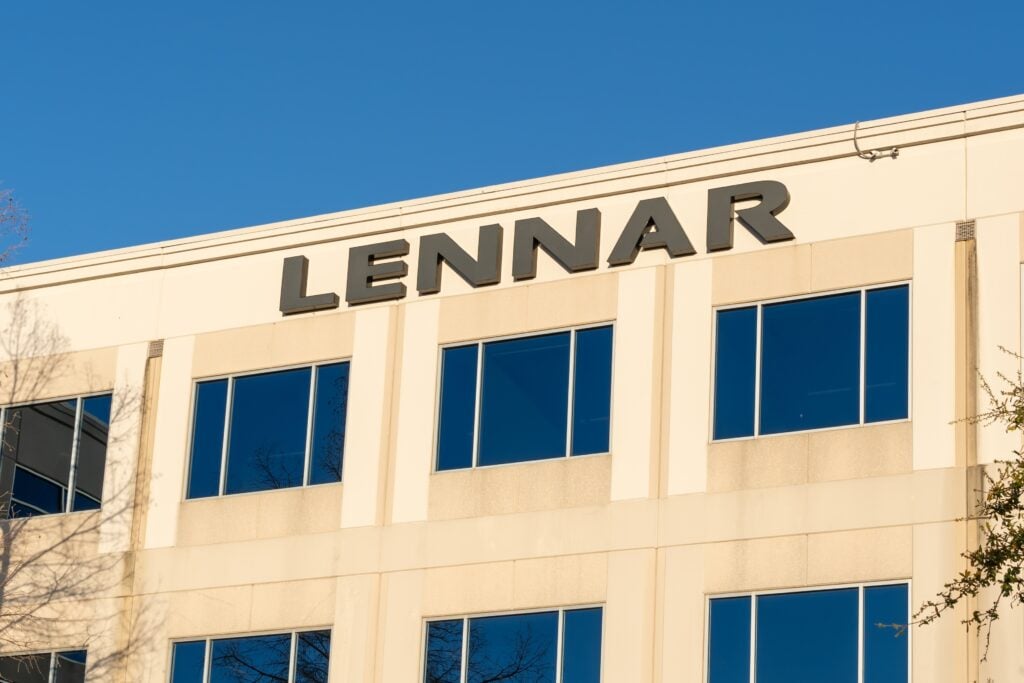 Lennar Q4 Preview: Buffett's Homebuilder Bet Beat Revenue In 8 Of Last 10 Quarters