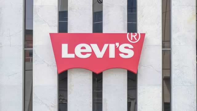 Foto von Levi Strauss (LEVI) Ascends While Market Falls: Some Facts to Note