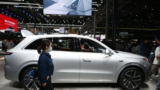 Li Auto says order intake misses expectations as earnings slump
