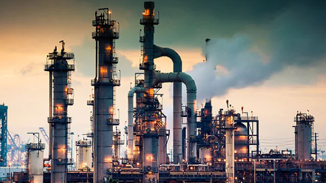 Linde (LIN) Surpasses Q1 Earnings Estimates