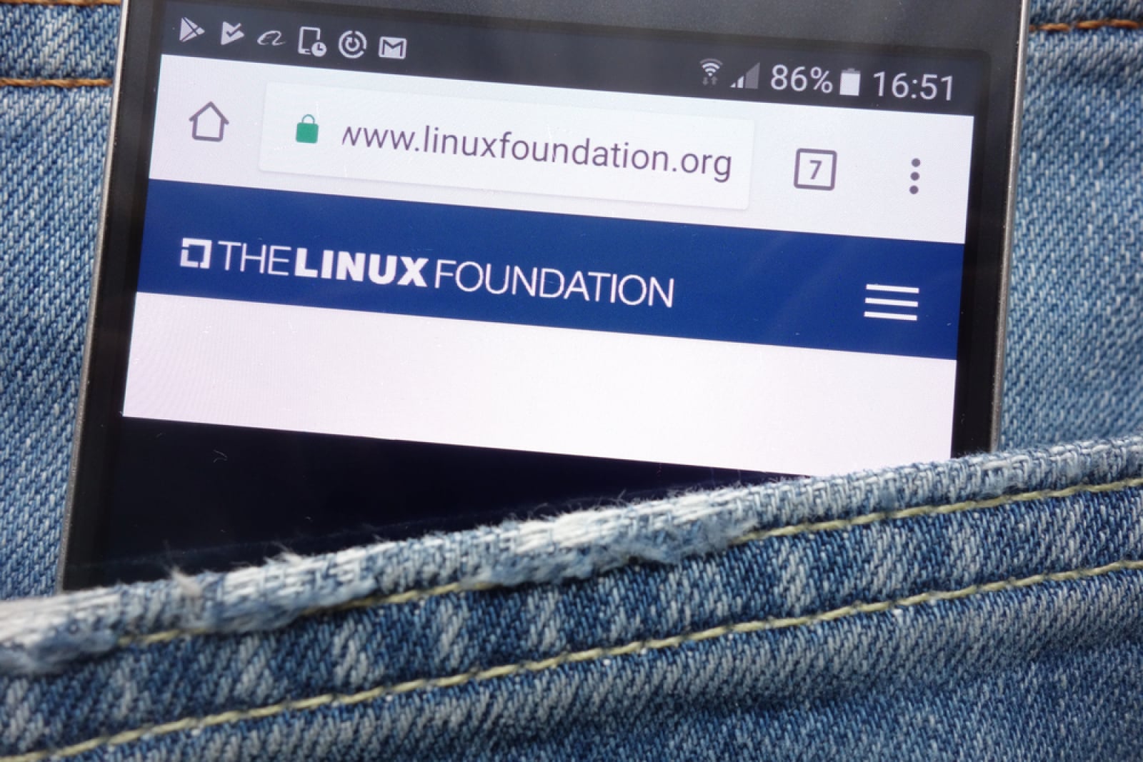 Linux Foundation Backs XRP for AI Payments