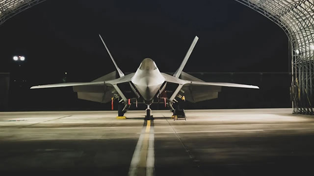 Lockheed Martin Price Target Slashed to $571 by Citi: Is the Defense Trade Stuck in Neutral?