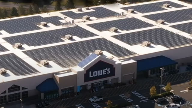 Lowe's (LOW) Outperforms Broader Market: What You Need to Know
