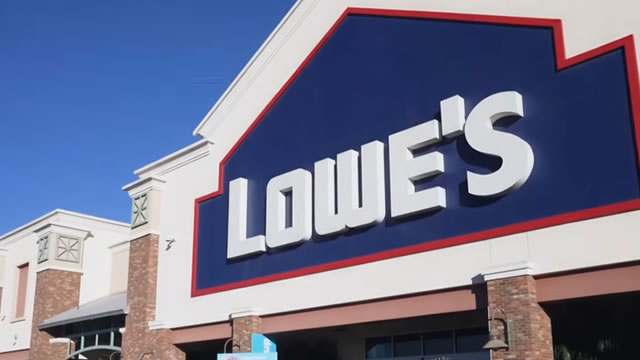 Lowe's Sees Steady Second Half as Cautious Homeowners Favor Smaller Projects