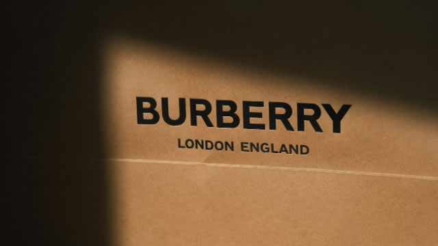 Luxury: Burberry Plans to Cut Staff as Push Into High Fashion Flops