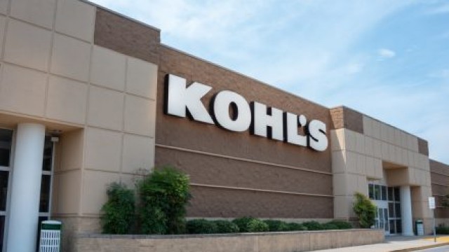 https://images.financialmodelingprep.com/news/macys-kohls-quarterly-earnings-strengthen-retail-etfs-20210819.jpg