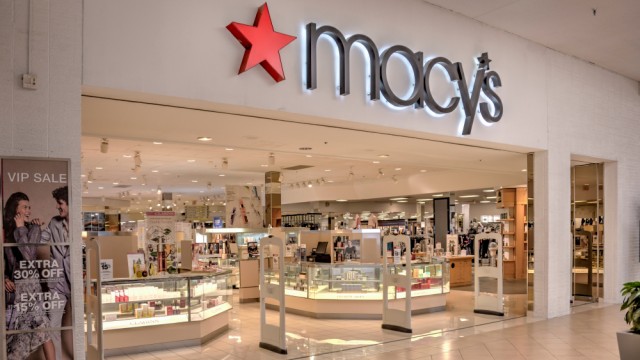 Macy's raises full year outlook as Q1 earnings top estimates