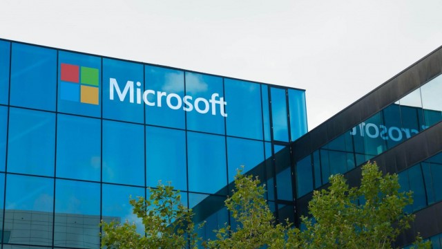 Magnificent Seven news: Apple dethroned by Microsoft for first time in four years in Russell 1000
