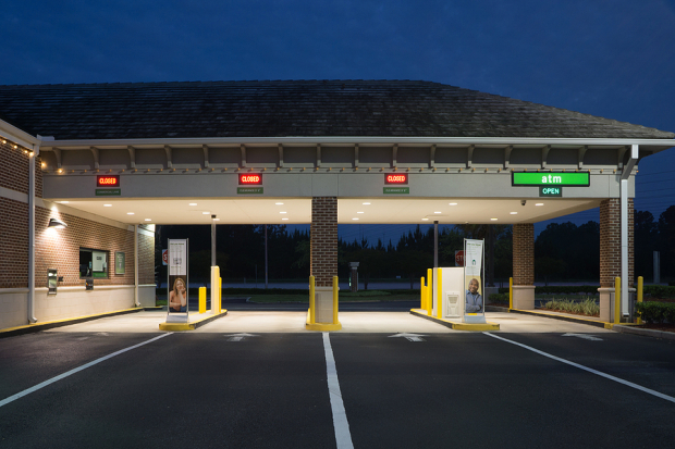 Markets Retreat on Regional Bank Issues