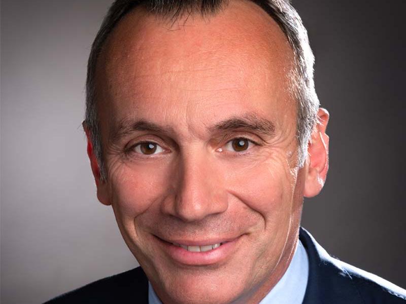 https://images.financialmodelingprep.com/news/martial-dcoppet-responsable-pme-suisse-romande-au-credit-suisse-20200820.jpg