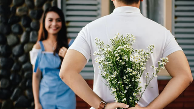 Match Group's Stock Swipes Right On Golden Cross: What Does This Mean For Investors?