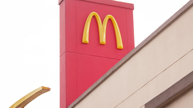 McDonald's (MCD) Q1 Earnings and Revenues Top Estimates