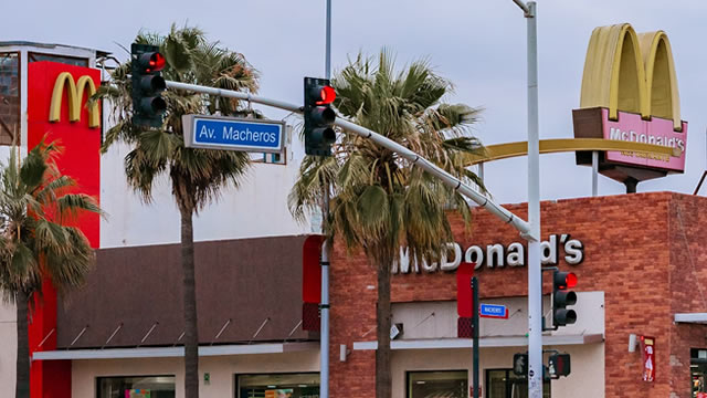 McDonald's Q2 Earnings Beat on Franchised Margins, Sales Miss