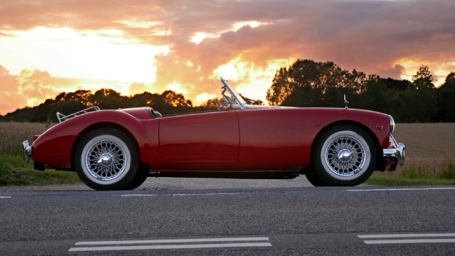 Mercedes teams up with Factorial to develop solid-state batteries