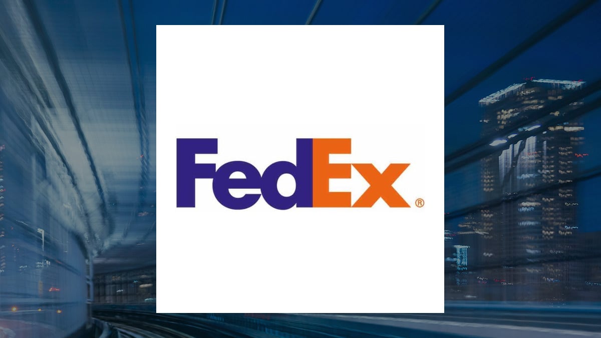 Meridian Wealth Management LLC Acquires 218 Shares of FedEx Co. (NYSE:FDX)