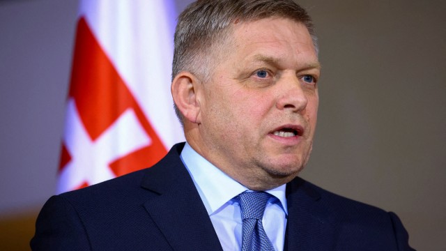 Meta deleted Facebook account of Slovak PM's shooter after attack