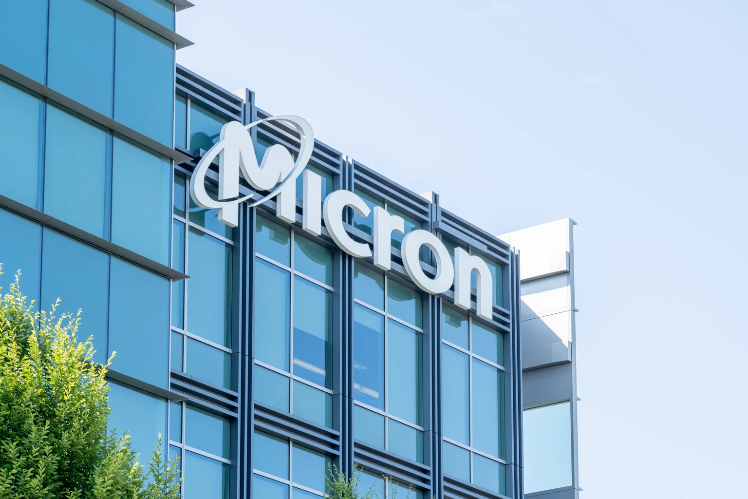 Micron Q4: Record-Setting Performance, I'm In