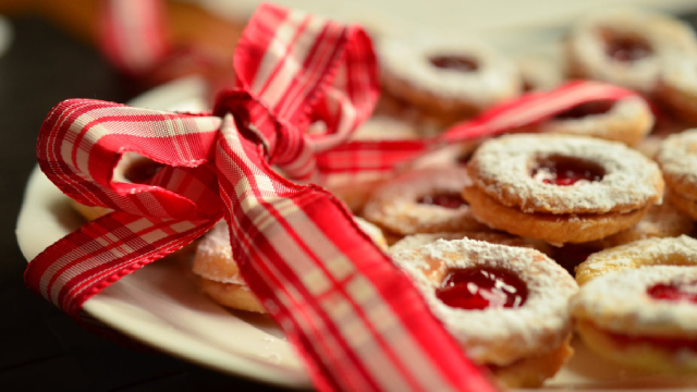 Mondelez (MDLZ) Teams Up With Lotus Bakeries, Fuels Expansion