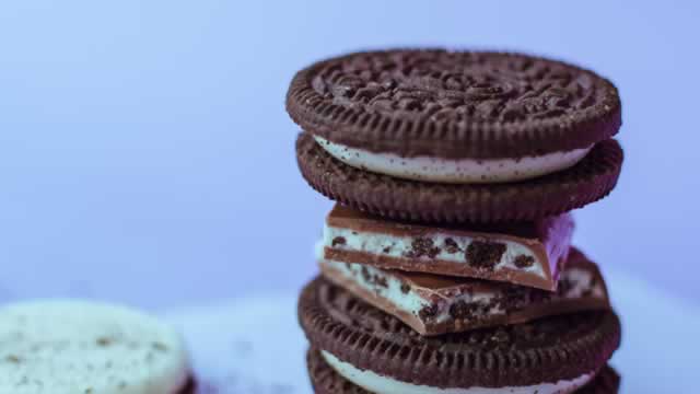 Mondelez Q2 Earnings Beat Estimates, 2026 Organic Sales Outlook Up