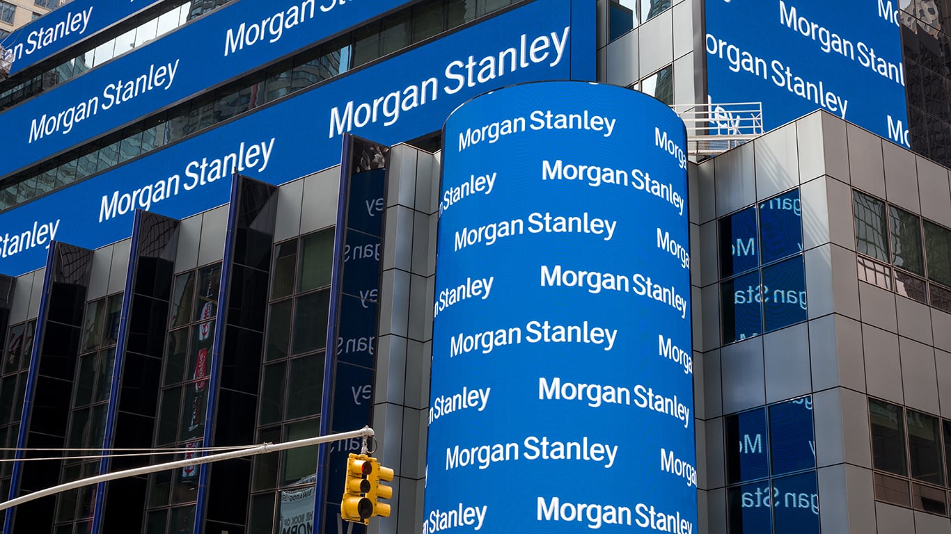Morgan Stanley Portfolio Manager: ‘I Don’t Think We’re Close’ to a Dot-Com Bubble