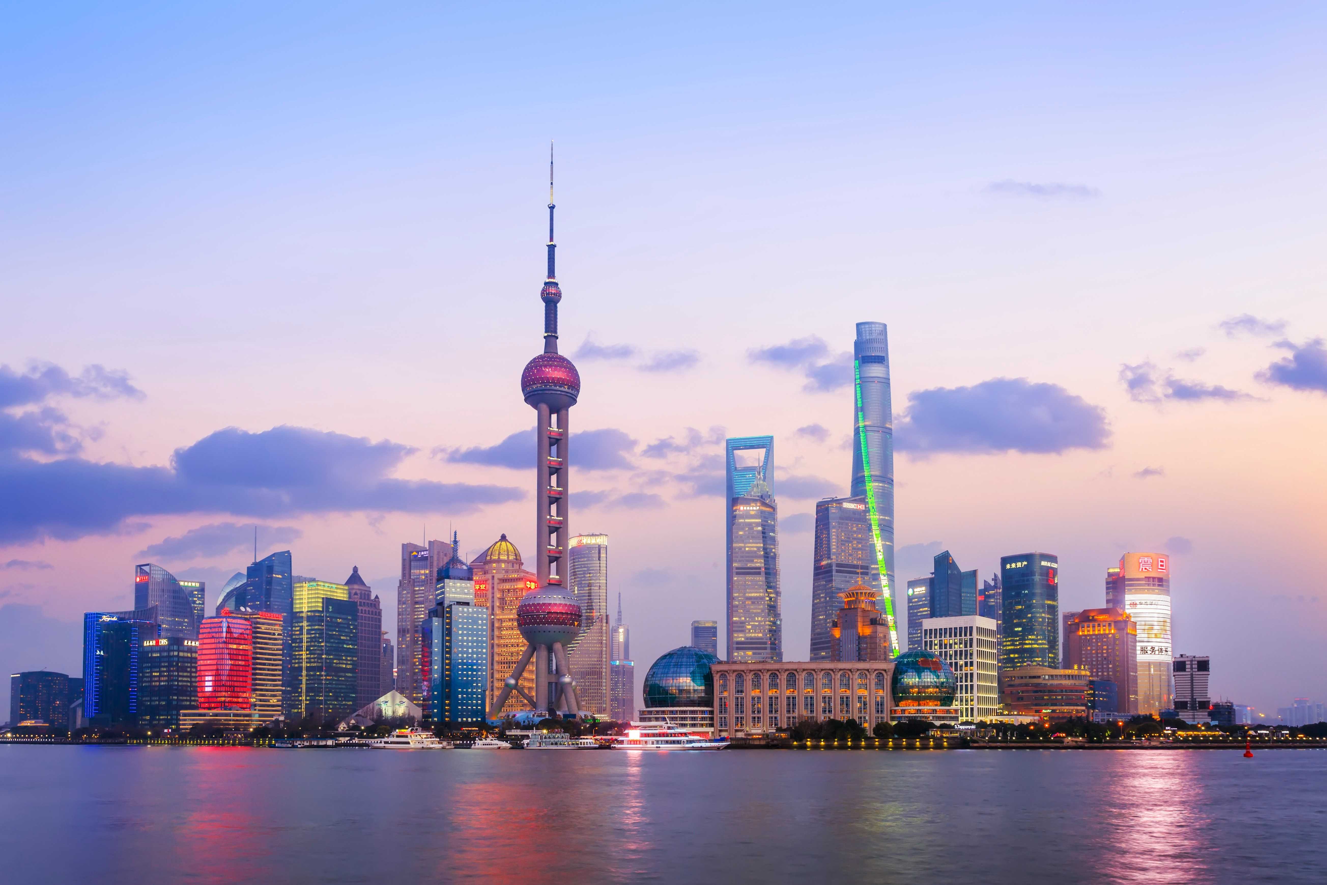 Morgan Stanley Raises Yuan Forecast After Currency's Nearly 6% Annual Rally