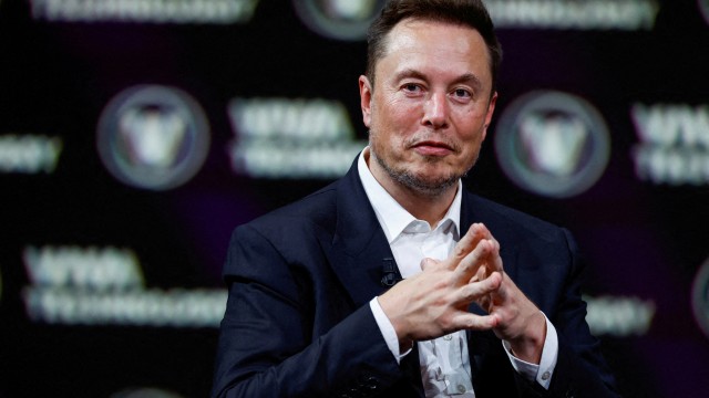 Musk convincing Tesla investors to back his pay. Now he must persuade a judge