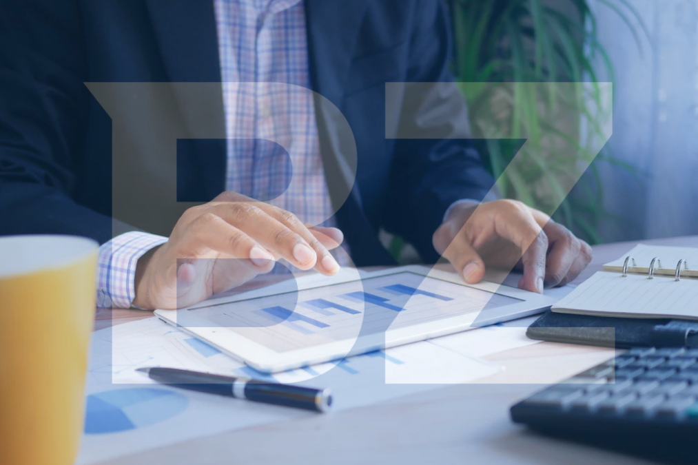 Navigating 16 Analyst Ratings For Beyond