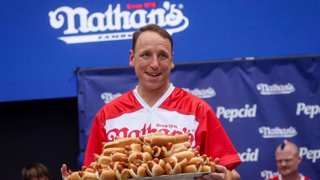Netflix to stream Labor Day hot dog eating contest with rival champions Joey Chestnut, Takeru Kobayashi