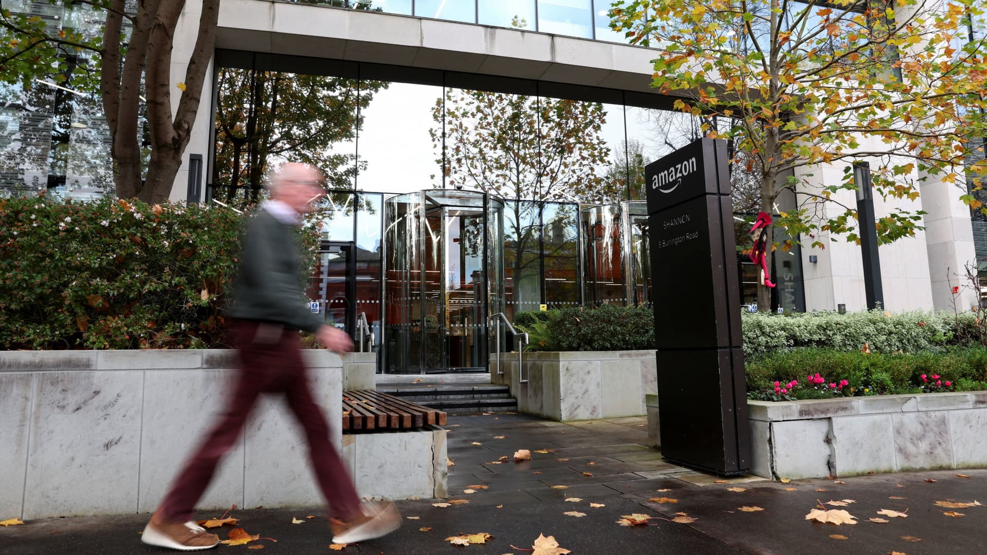 《人工智能相关就业影响透明度法案》:两党立法推动劳动力转型透明度