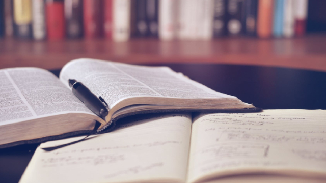 EDU Stock News Image - seekingalpha.com