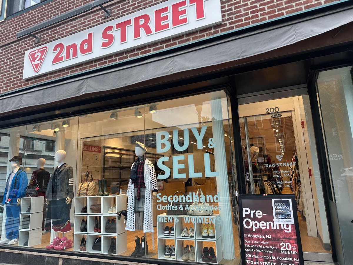 Foto von New Thrift Shop In Hoboken To Open This Weekend