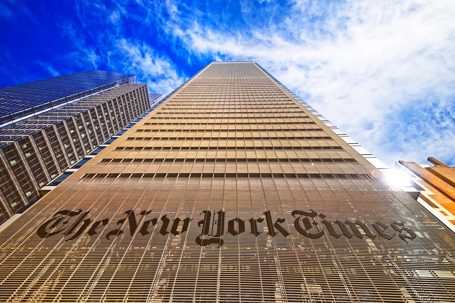 New York Times: Impressive Sub Growth, Questionable Valuation