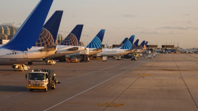 No one hurt after United plane's engine catches fire at Chicago's O'Hare airport