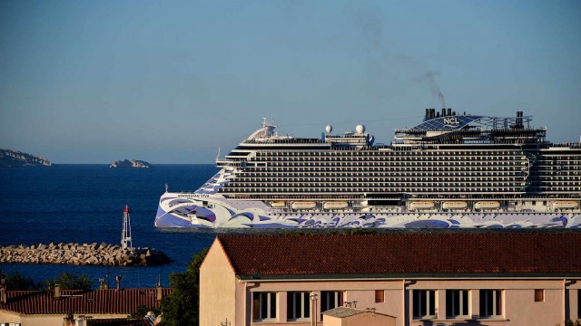 Norwegian Cruise Line Stock Jumps on Raised Guidance