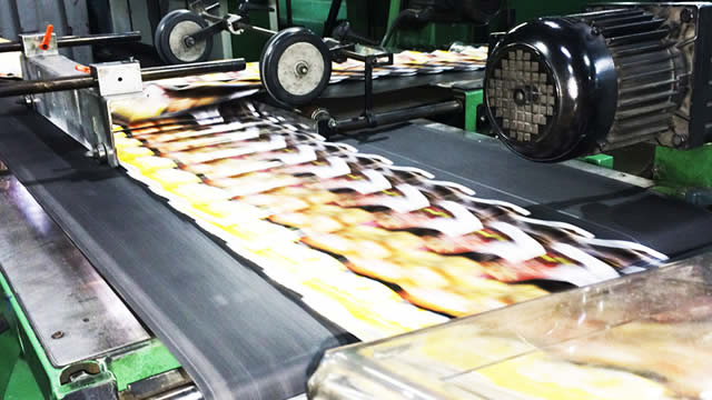 NY Times (NYT) Up 20% in 3 Months: How Should Investors Play?