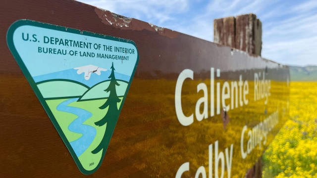 Oil, gas groups sue to block US rule raising drilling fees on public lands