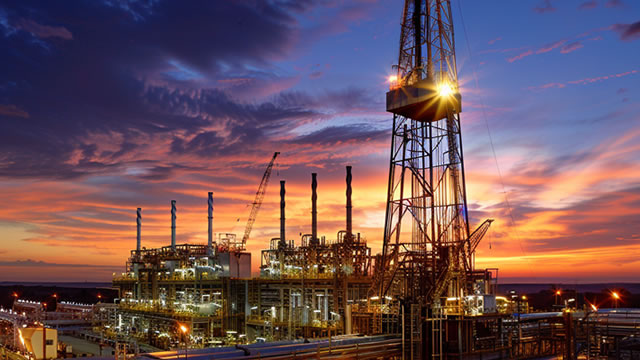 Oil Price Forecast: WTI and Brent Rebound as Iran Risk Revives Supply Fears