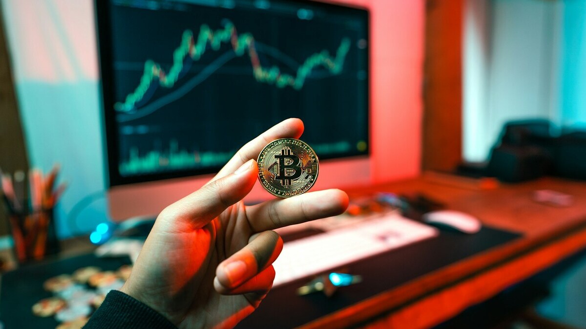Old Bitcoin Holders Are Selling Far Less Than in Previous Cycles, Says K33