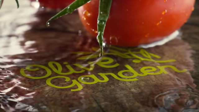 Olive Garden owner Darden Restaurants hikes revenue outlook for second straight quarter