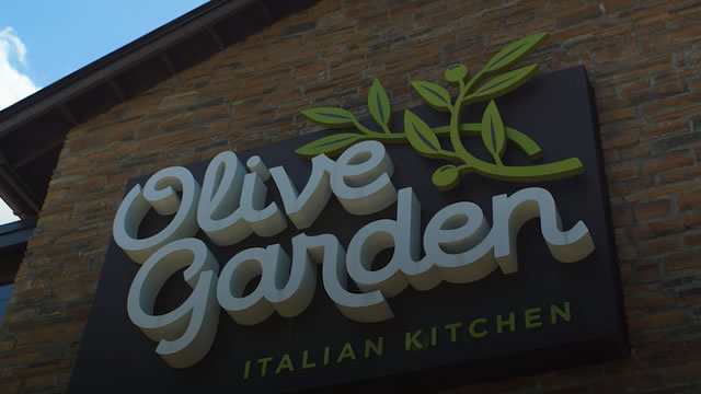 Olive Garden parent saw a 5.1% jump in visits in August after a slump in July