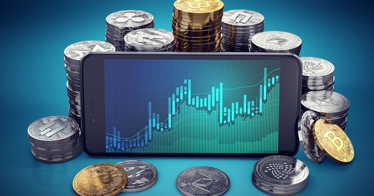 On the Chain: Bitcoin under pressure as Washington stalls on crypto rules