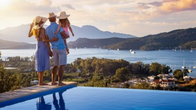 Once-in-a-Generation Investment Opportunity: Why You Should Buy Carnival Stock Now