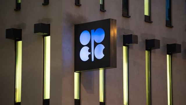 OPEC+ oil group awaits concrete interest rate cuts before factoring impact on demand: Saudi energy minister