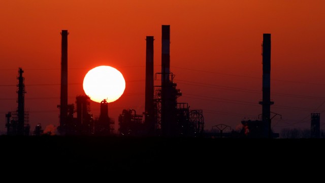 OPEC sticks to 2024 oil demand growth forecast, but trims Q1 view