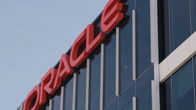 Oracle stock is rebounding despite the soaring CDS spread: is it a buy?