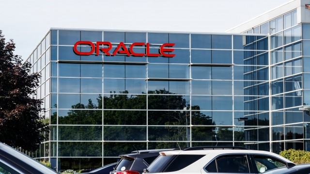 Oracle Stock Jumps 9% On Results, AI News (Live Coverage)