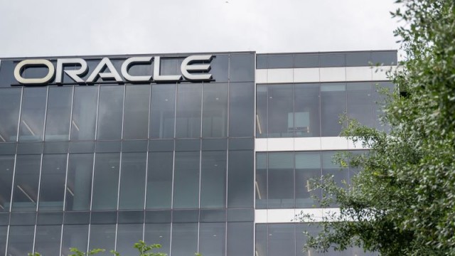Oracle Stock Soars on OpenAI, Google Deals, Strong Outlook